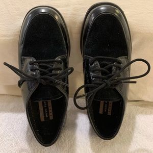 Vintage children's black shoes.Hush Puppies. suede , patent leather .10 1/2 m